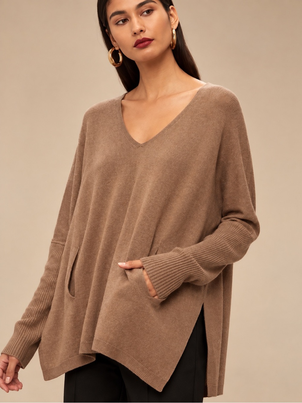 Babaton Camel Wool Linen Blend V-Neck l Sweater with pockets XXS/XS